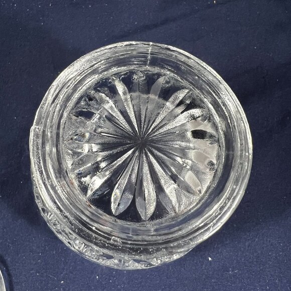 Cut Glass Lidded Candy Dish With Diamond Pattern Design  Vintage Decorative Stor - Picture 3 of 5